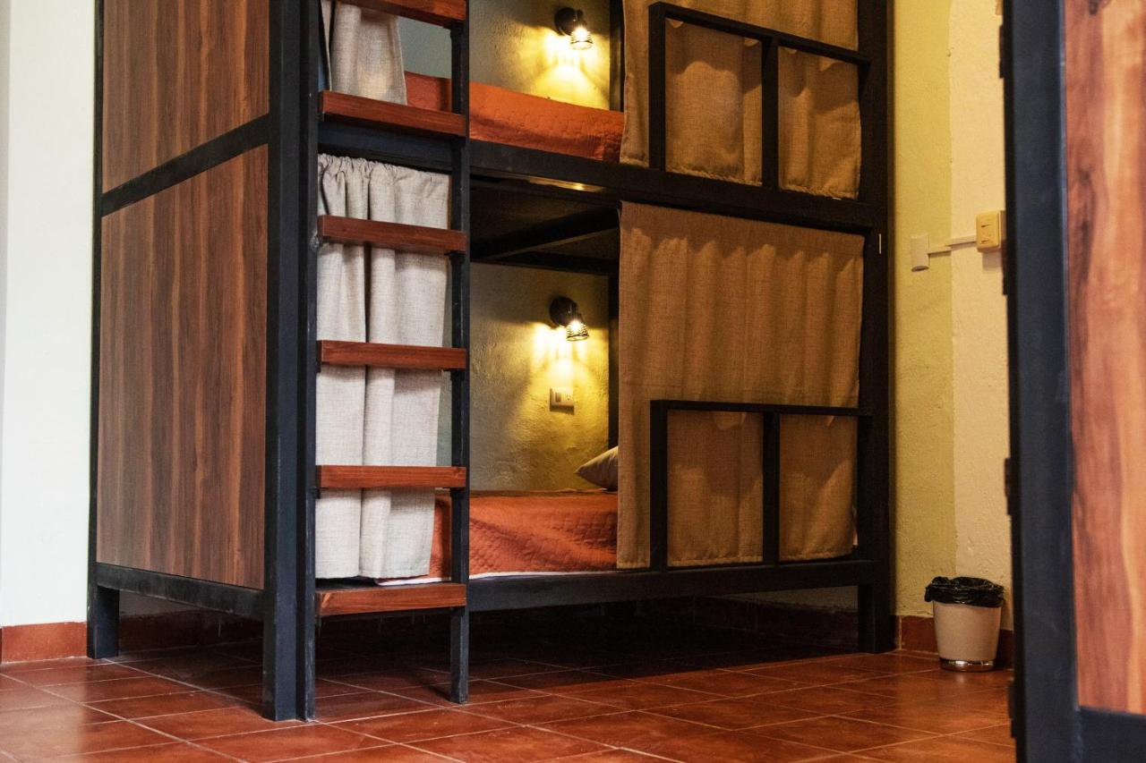Flore Hostel Antigua ภายนอก รูปภาพ